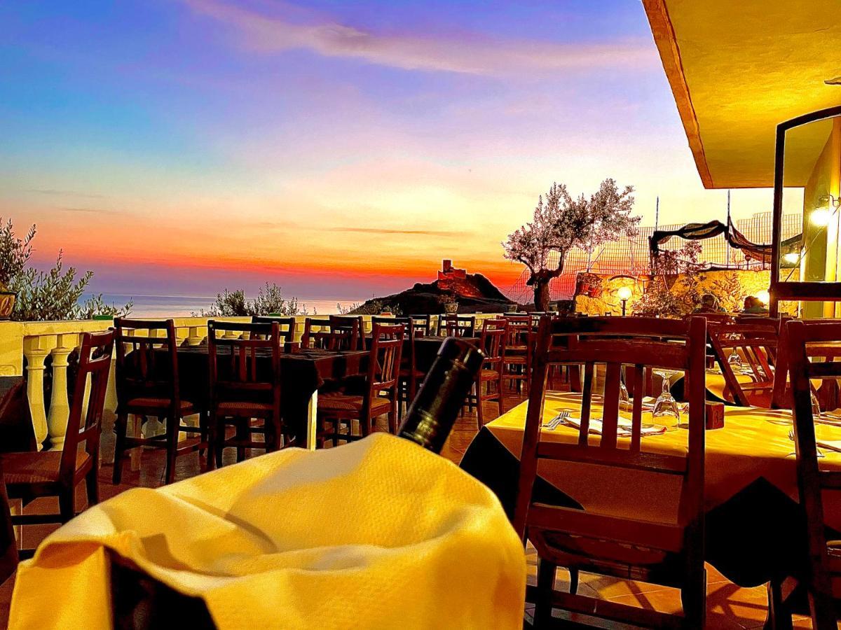 La Collina Sul Mare Bed & Breakfast Palma di Montechiaro Exterior photo