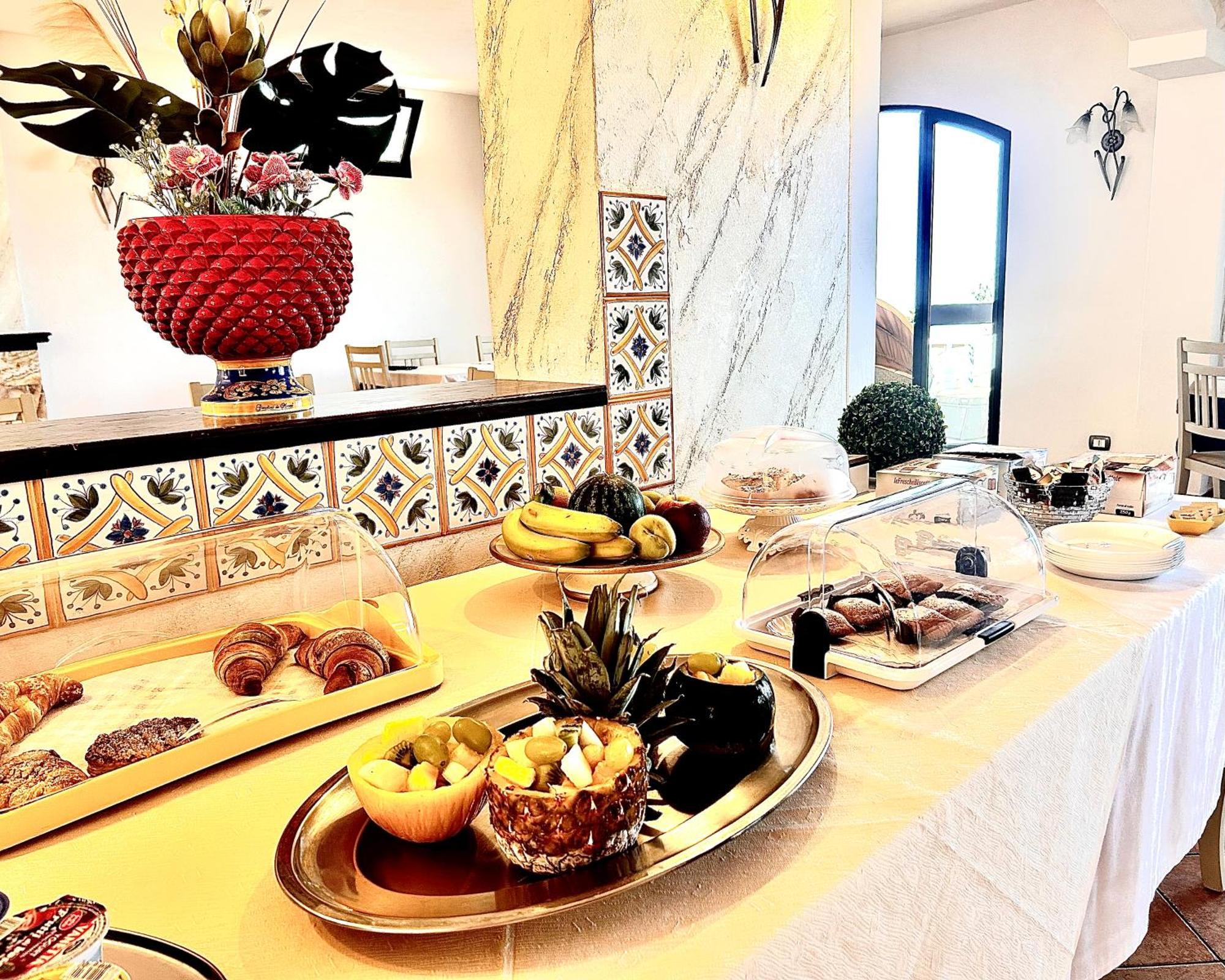La Collina Sul Mare Bed & Breakfast Palma di Montechiaro Exterior photo